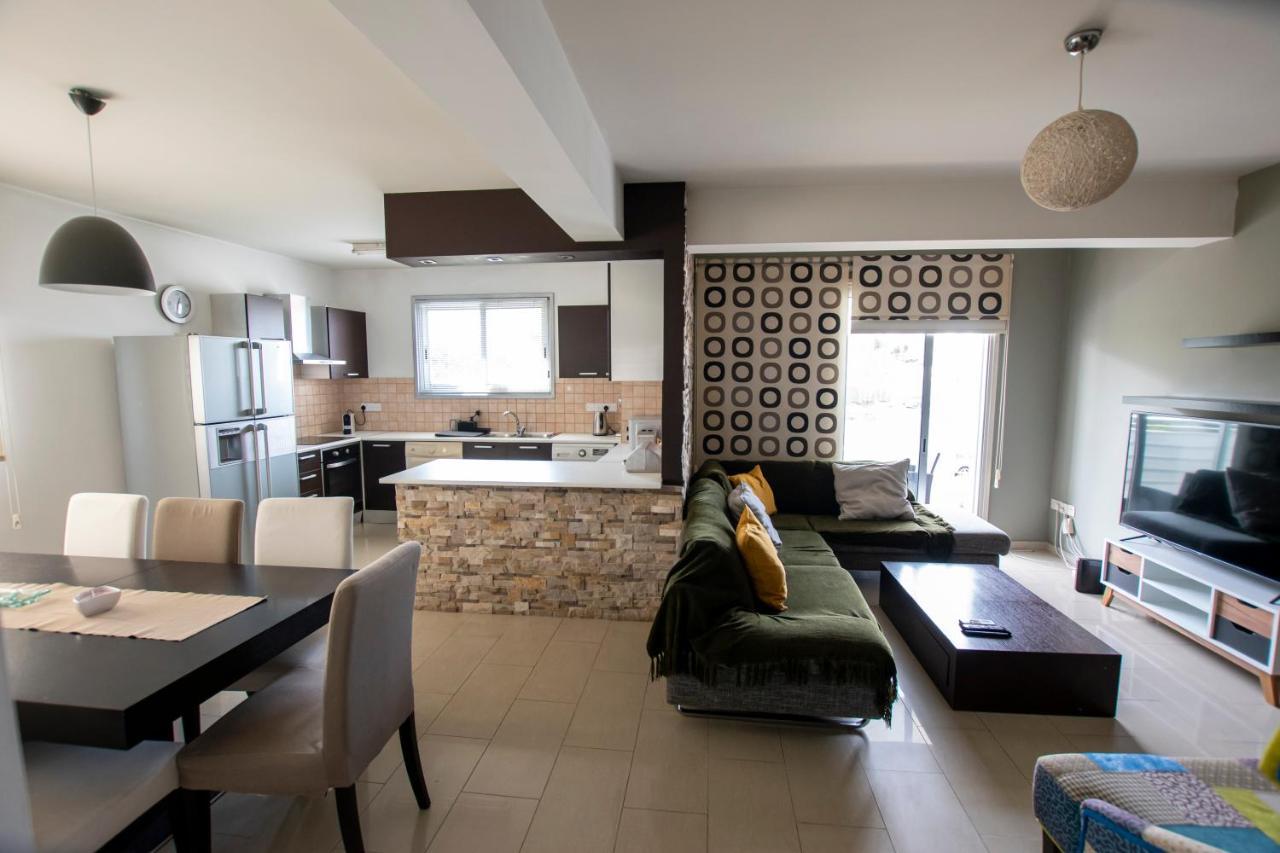 Glabur Stays - The Executive 2 Bdr - Nicosia City, Free Parking & Wifi, Welcomes You!!! Екстер'єр фото