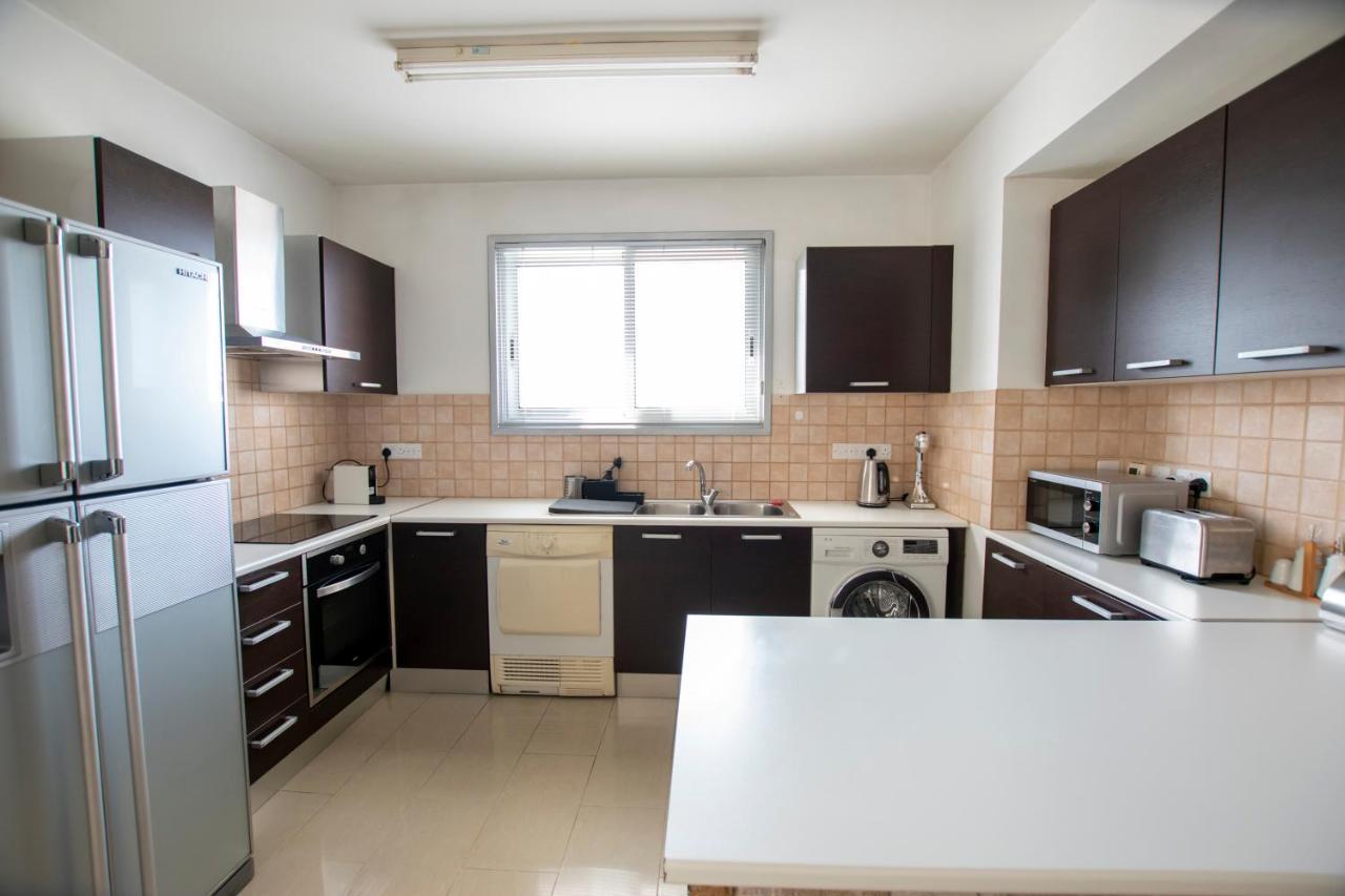 Glabur Stays - The Executive 2 Bdr - Nicosia City, Free Parking & Wifi, Welcomes You!!! Екстер'єр фото